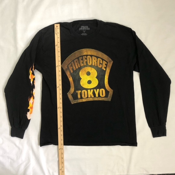 Fire Force anime black long sleeve shirt with flames down one arm size large - Picture 5 of 9